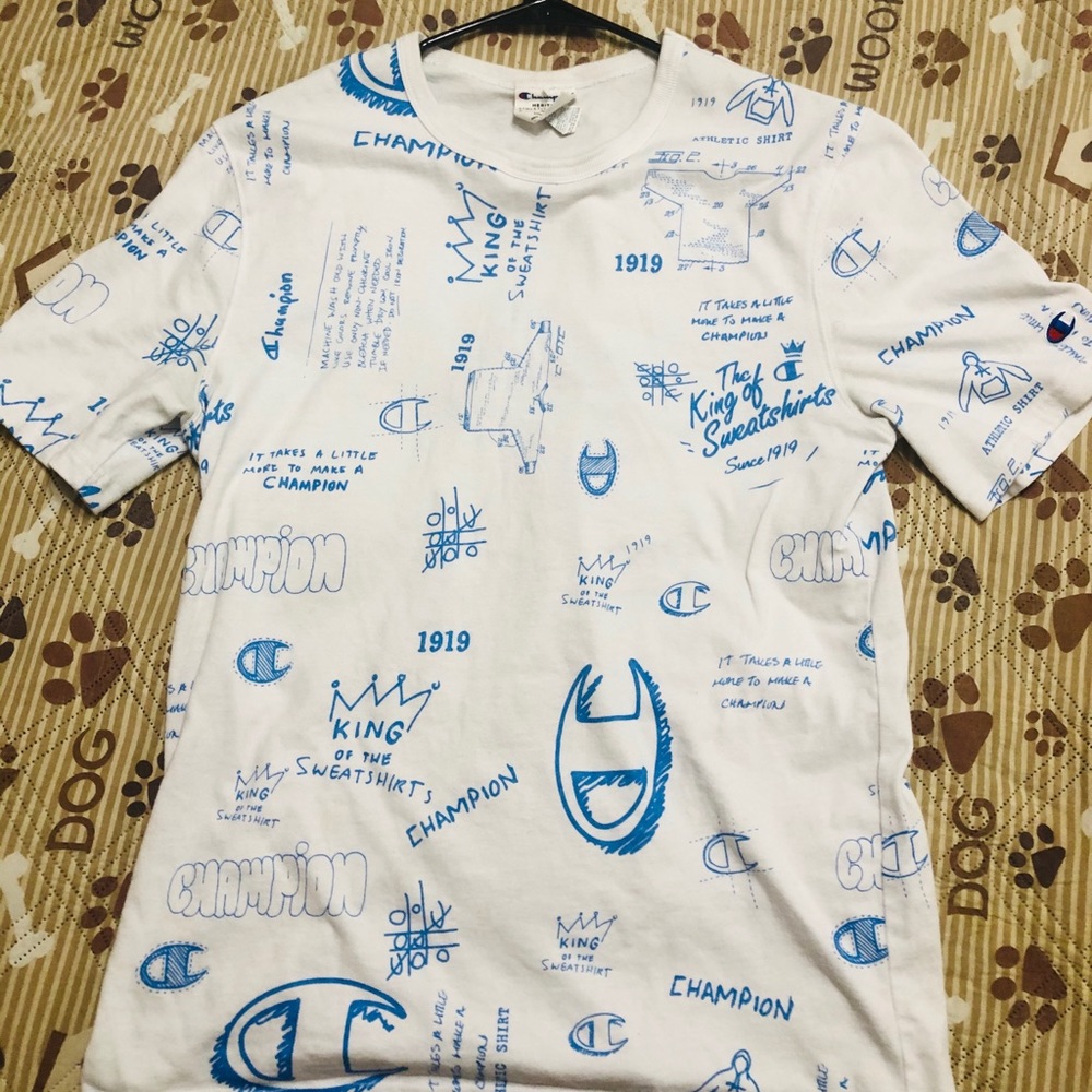 Champion T-shirt